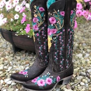 Womens Corral Deer Skull